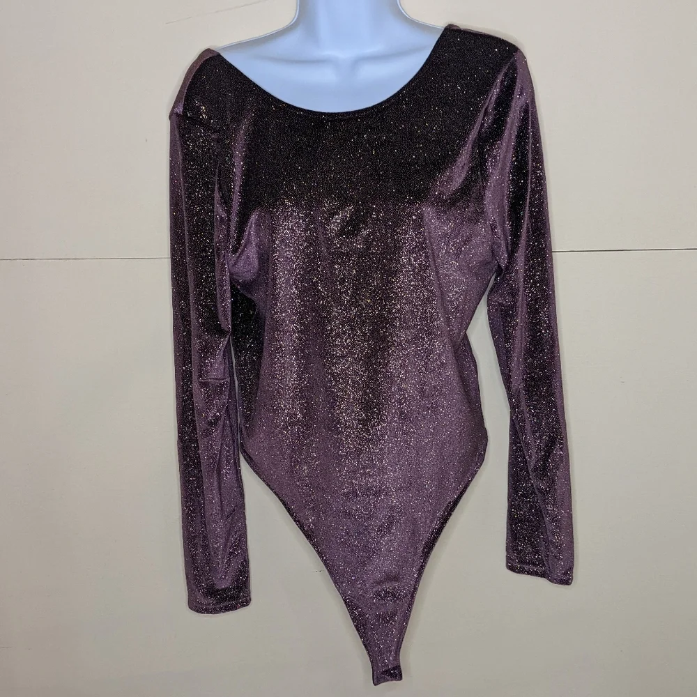 NWT Victoria Sport Long Sleeve Sparkly Bodysuit - Picture 3 of 5